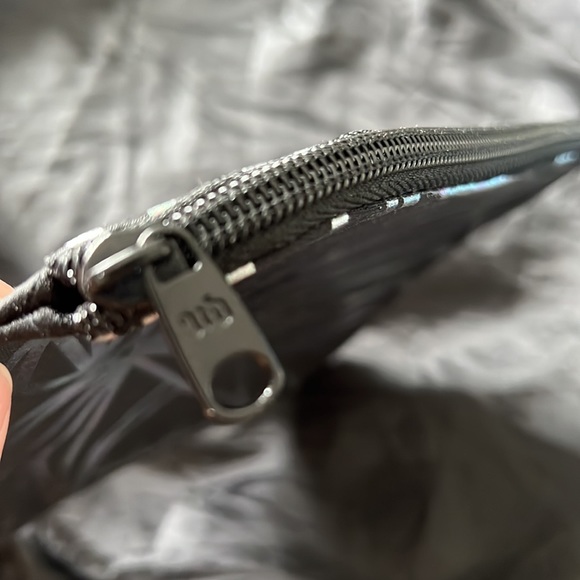 UD  cosmetic pouch or clutch new - Picture 5 of 6